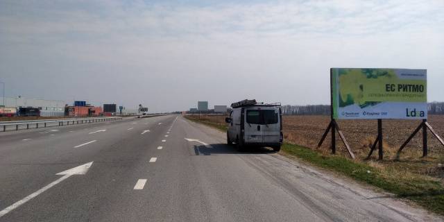 Билборд A в Звягель (Звягель), 3x6  Траса Житомир-Рівне.Об"їздна Новограда. Біля Cersanit № 3, напрямок з Житомира на Рівне фото 1