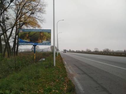 Білборд, Бігборд (Борд)  B у Житомирі, 3x6  Траса Житомир-Київ. За заправкою "Сокар",напрямок з Києва на Житомир Фото 1