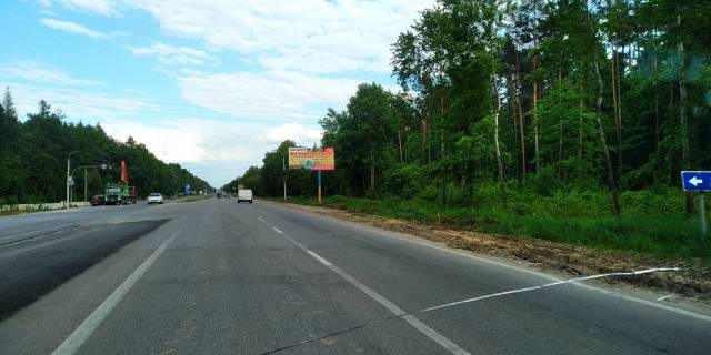 Билборд A в Житомире, 3x6  Траса Житомир-Новоград с.Довжик, в'їзд в Житомир зі сторони Рівного-Новограду фото 1