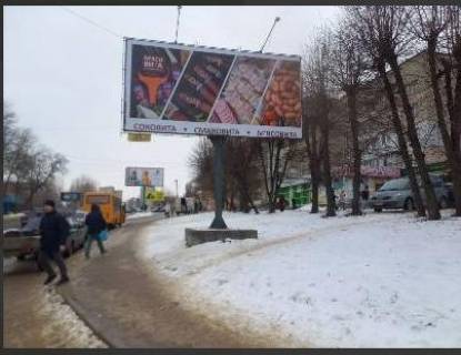 Билборд B в Бердичеве, 3x6  Одеська вул., 40/1 ( пам'ятник) фото 1
