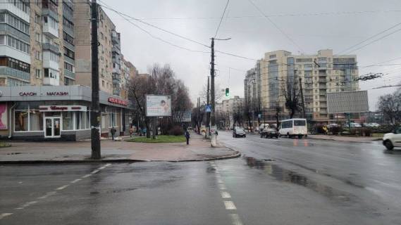 Скроллер A в Житомире ул. Победы 54 - 294986 фото 1