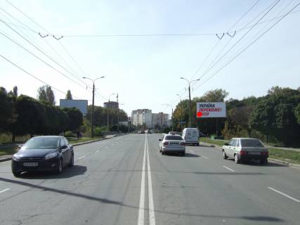 Билборд A в Хмельницком, 3*6  вул.Свободи, мост через р.П.Буг. неподалік: автосалон "Ниссан" (центр) фото 1