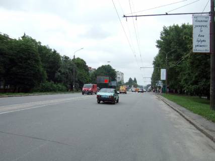 Billboard B in Khmelnitsky, 3*6  prospekt Miru, 71/3. nepodalik: zupinka, magazini santehniki, produktovi, meblevi i t.i. (vid centru) Photo 4