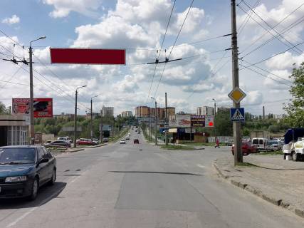 Билборд A в Хмельницком, 3*6  вул.П.Мирного (ТРЦ "Агора"). неподалік: СОЦ "Бульдозер", ТРК "Агора", багатоповерхова забудова- массова (від центру) [праве вухо] фото 1