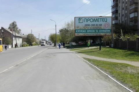 Билборд A в Шепетовке, 3*6  вул. Залізнична, 81 (район З\Д вокзалу). неподалік: ринок, вокзал (від центру) фото 1