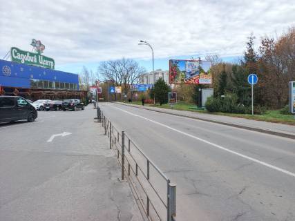 Billboard A in Khmelnitsky, 3*6  nova doroga bila Epicentru (parkovka "Tavria V"). nepodalik: "Epicentr", supermarket "Tavria V", elitna zabudova "Nabereznij kvartal", bagato dribnoi komercii (centr) Photo 4