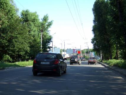 Billboard A in Khmelnitsky, 3*6  T-podibne perehresta st.Proskurivs'kogo pidpilla - st.Vokzal'na. nepodalik: velika avtostoanka, park, privatna zabudova (v centr) [prave vuho] Photo 1