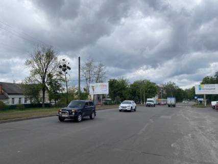 Билборд B в Черкассах ул. Независимости 71, Бизнес-Центр фото 1
