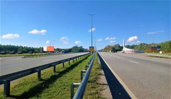 Билборд B в трассах Житомира Траса Житомир-Київ (кордон Жит.та Київ. обл) фото 1