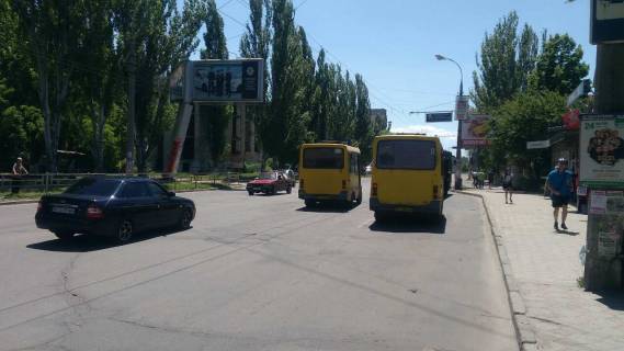 Билборд B в Херсоне Полковника Кедровського (Будьонного) вул.(Херсонський автовокзал) фото 1