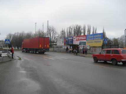 Білборд, Бігборд (Борд)  A у Херсоні, 3х6 м.  м.Олешки /Центральний ринок №2 Фото 1