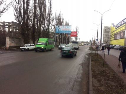 Билборд B в Херсоне ТРЦ Фабрика навпроти "Форсаж" (14) фото 1