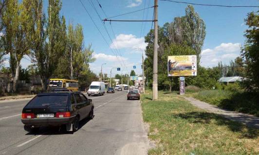 Нестандарт A в Херсоне В'ячеслава Чорновола шосе(р-н залізничного переїзду) фото 1