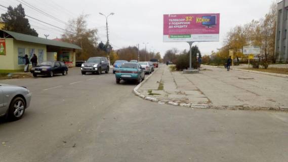 Non-Standard A in Kherson Bilozerka s. Karla Marksa st./Central'na plosa Photo 1