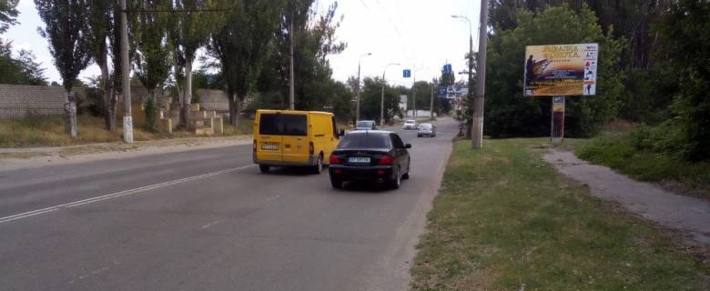 Билборд  в Херсоне В.Чорновола шосе(р-н залізничного переїзду) фото 1