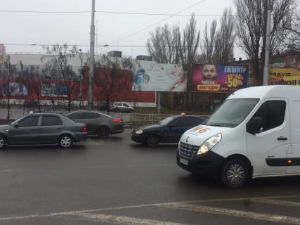 Билборд A в Херсоне Перемоги площа/ Миколаївське шосе фото 1