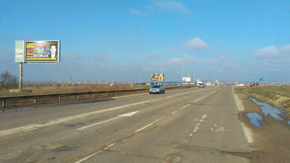 Билборд B в Херсоне, 3х6 м.  Миколаївське шосе(виїзд в м.Херсон)поворот на с.Степанівка фото 1