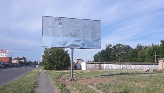 Билборд A в Херсоне Адм.Сенявіна, напроти д.156, корп.4 фото 1