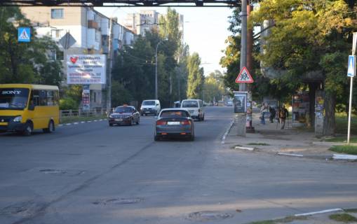 Билборд B в Херсоне, 3х4 м.  Стрітенська (Люксембург) вул./Рабоча вул.(р-н супермаркету "Малина") фото 1
