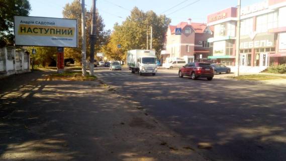 Білборд, Бігборд (Борд)  B у Херсоні, 3х6 м.  І.Куліка вул. / Херсонський хлібзавод / Фото 1