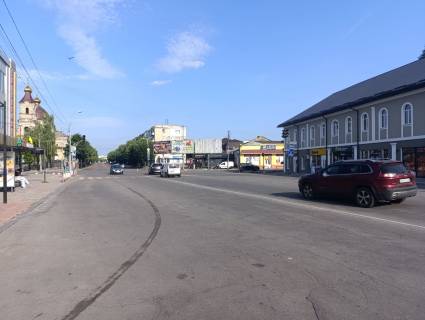 Билборд A в Бердичеве Європейська 7.центр міста універмаг , Фора фото 1