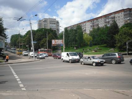 Призма A в Ровно, 6х3м  м. Рівне, вул. вул. Київська, 77 (перехрестя з вул. Захисників Маріуполя (Костромська)) - 112693 фото 1