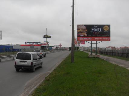 Билборд A в Ровно, 6х3м  м. Рівне, вул. Кулика і Гудачека (Макарова), навпроти будинку №21 фото 1