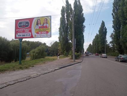Билборд B в Ровно, 6х3м  м. Рівне, вул. Соборна,  навпроти буд. 420 фото 1