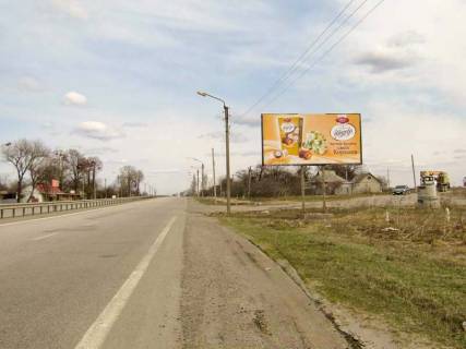 Билборд A в трасах Харкова, 3х6  Київська траса, напрямок у бік Харкова, поворот на п.Караван фото 1