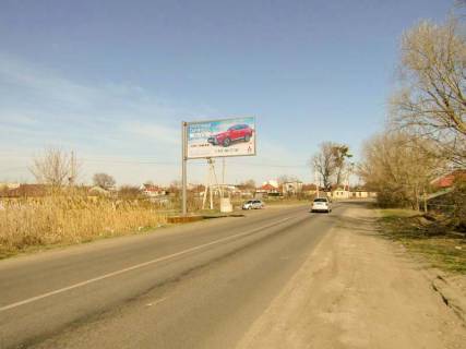 Билборд B в Безлюдовке, 3х6  в'їзд у міста з боку Васищева (на перехресті з вул.Зміївської) фото 1