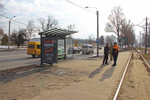 Ситилайт B в Харькове, 1,24х1,84  Полтавський шлях вул., 190 (Олександра Лавренка (Кашуби) вул., трамвай) фото 1