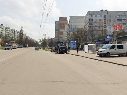 Білборд, Бігборд (Борд)  A у Харкові, 1,24х1,84  Валентинівська вул., 38-Б Фото 1