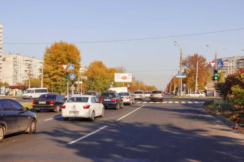 Билборд B в Харькове, 3х6  Салтівське шосе, 228 - Тракторобудівників пр-т, з центру фото 1