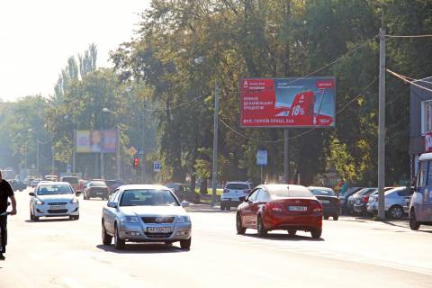 Билборд A в Днепр (Днепропетровск), 3х6  Героїв Праці вул., 28, з центру (навпроти Сільпо) фото 1