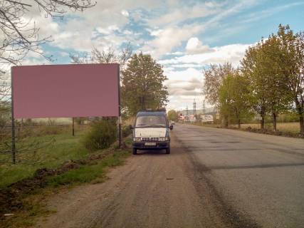 Білборд, Бігборд (Борд)  B у Хусті, 3х6  в'їзд до міста 1 км Фото 1