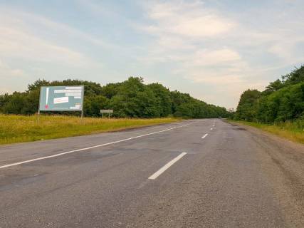 Билборд B в Грушевке, 3х6  в'їзд до Грушівки з боку Чернівців, ресторан Кварта фото 1