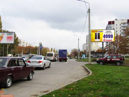Призма A в Запорожье Героев Труда ул. - Гвардейцев-Широнинцев ул., 69/42, из центра - 165656 фото 1