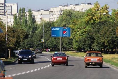 Білборд, Бігборд (Борд)  A у Запоріжжі Героев Труда ул., 35, в центр Фото 1