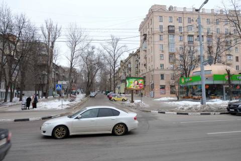 Скроллер A в Запорожье Данилевского ул. - Науки пр-т, 8, в центр, VIP - 186091 фото 1