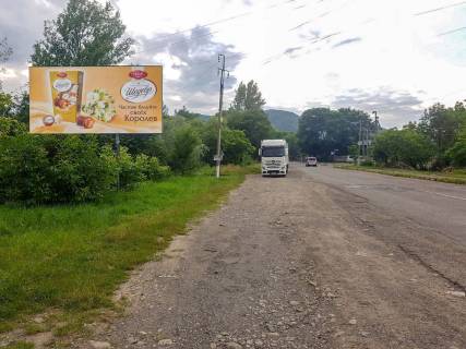 Billboard B in Vyzhnitsa, 3х6  na perehresti poruc z Kaplickou Photo 1