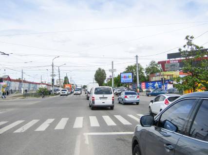 Видеоборд A в Харькове, 3,1х2,2  Академіка Павлова вул. - просп. Ювілейний (П'ятдесятиріччя ВЛКСМ ) із центру (ринок "Барабашово") - 457667 фото 1