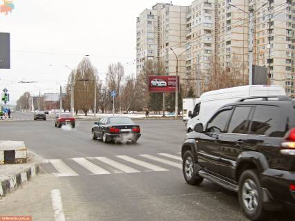 Призма A в Харькове, 3х6  просп. Ювілейний (П'ятдесятиріччя ВЛКСМ ) 47/19 - Гвардійців-Широнінців вул., в центр - 166131 фото 1