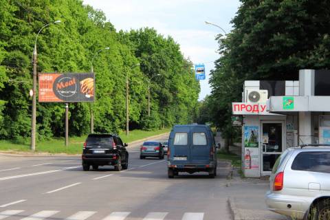 Призма B в Днепр (Днепропетровск), 3х6  Василя Дерев'янка вул. (Колиш. Пров. Залізничний). (навпроти б. № 16), в центр - 416812 фото 1