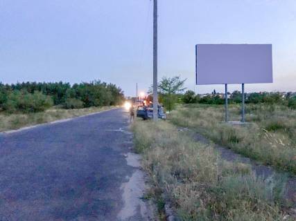 Билборд A в Рубежном, 3х6  выезд из города, дорога Т-13-02, круг фото 1