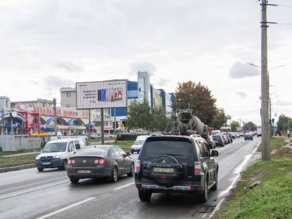 Призма B в Харькове, 3х6  Академіка Павлова вул., 122, в центр (ст.м. Ак.Павлова) - 471269 фото 1