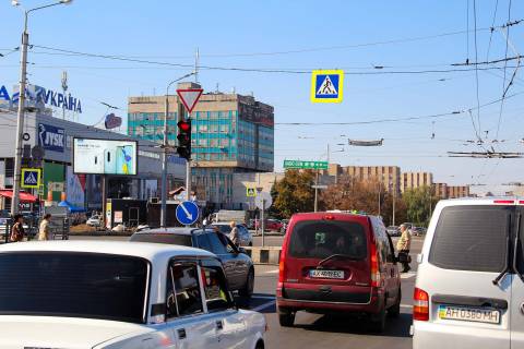 Бэклайт A в Харькове, 3х6  просп. Ювілейний (П'ятдесятиріччя ВЛКСМ ) - Тракторобудівників пр-т, 59/56, в центр фото 1