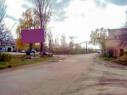 Билборд B в Ладыжине, 3х6  виїзд із міста (на перехресті) фото 1