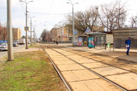 Билборд A в Харькове, 1,24х1,84  Георгія Тарасенка (Плеханівська) вул, 94 (зупинка Добровольців (Молодої Гвардії)), в центр фото 1