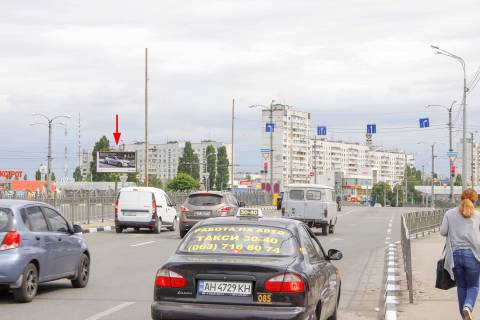 Бэклайт B в Харькове, 3х6  Людвіга Свободи пр-т - Перемоги пр-т, в центр фото 1