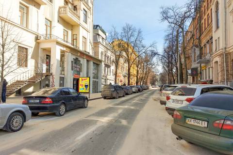 Ситилайт A в Харькове, 1,24х1,84  Гіршмана вул. - Сумська вул., 46/1 фото 1